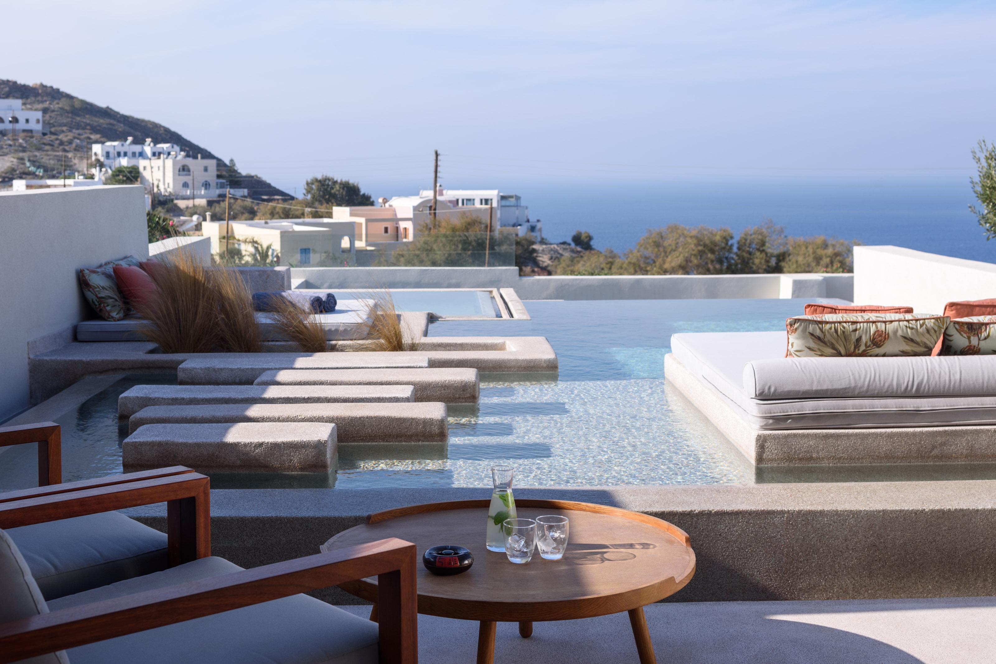 Potnia Theron Suites Akrotírion 외부 사진