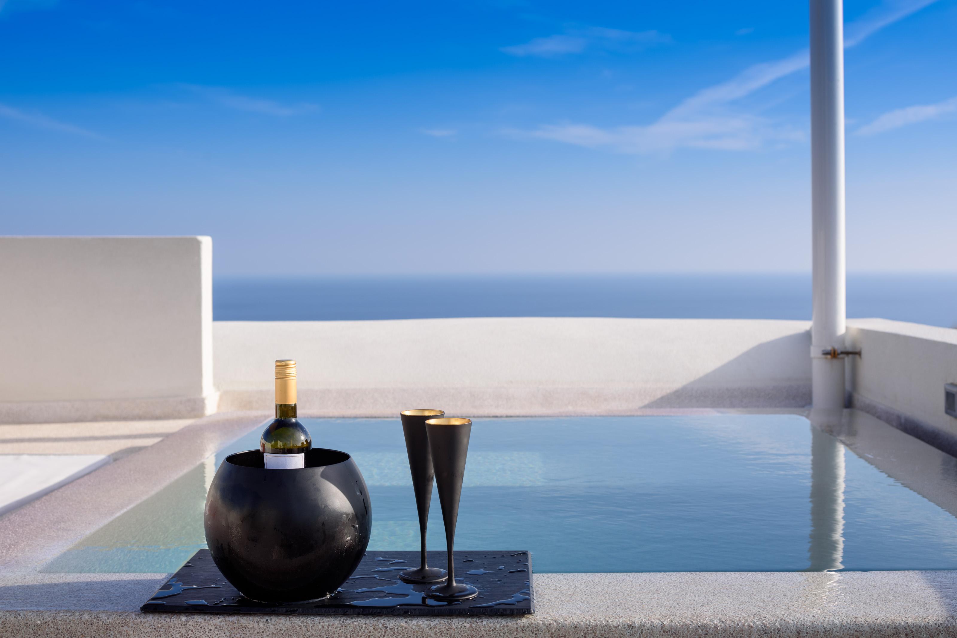 Potnia Theron Suites Akrotírion 외부 사진