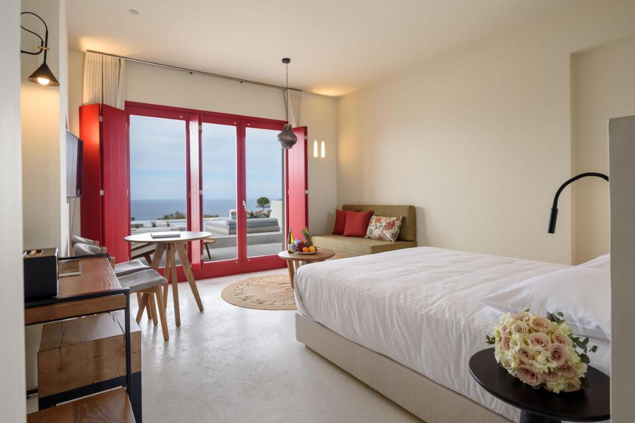 Potnia Theron Suites Akrotírion 외부 사진