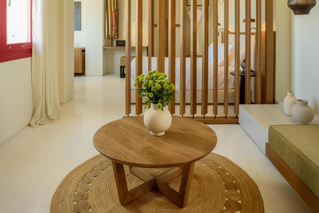 Potnia Theron Suites Akrotírion 외부 사진