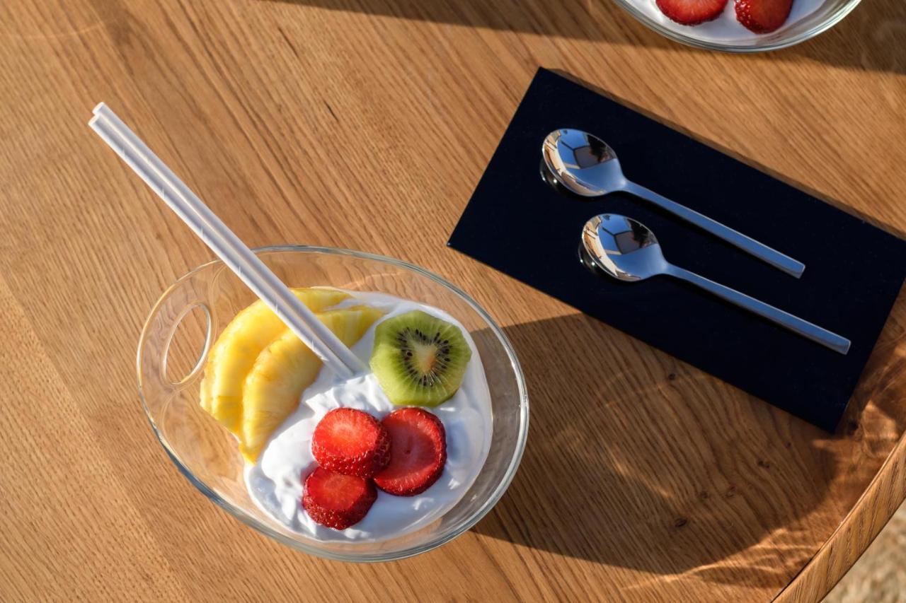 Potnia Theron Suites Akrotírion 외부 사진